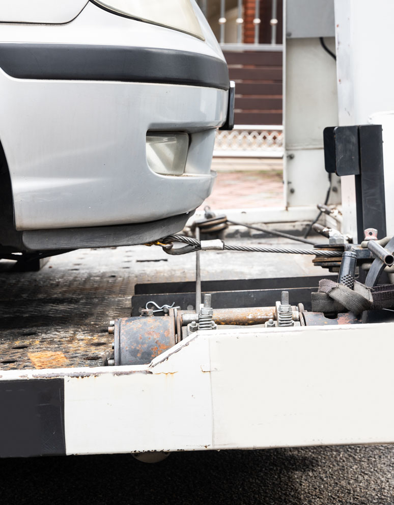 Professional junk car towing service in South Side Chicago