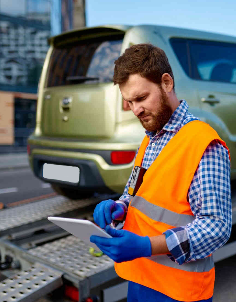 Junk car tow truck in South Side Chicago